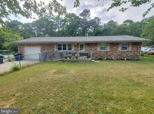 121 Split Rock Rd, Browns Mills, NJ 08015