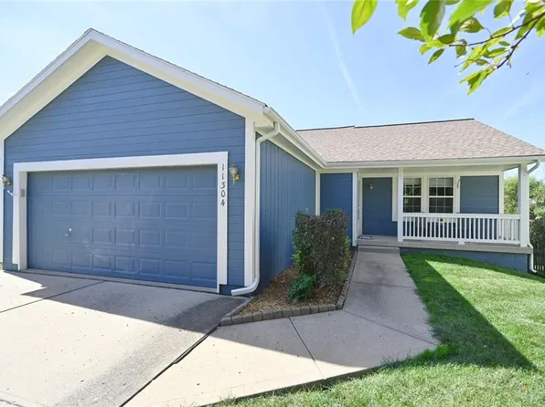 11304 N Nashua Dr, Kansas City, MO 64155