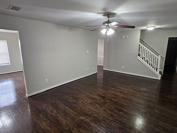 2nd image of 18015 Autumn Hills Dr