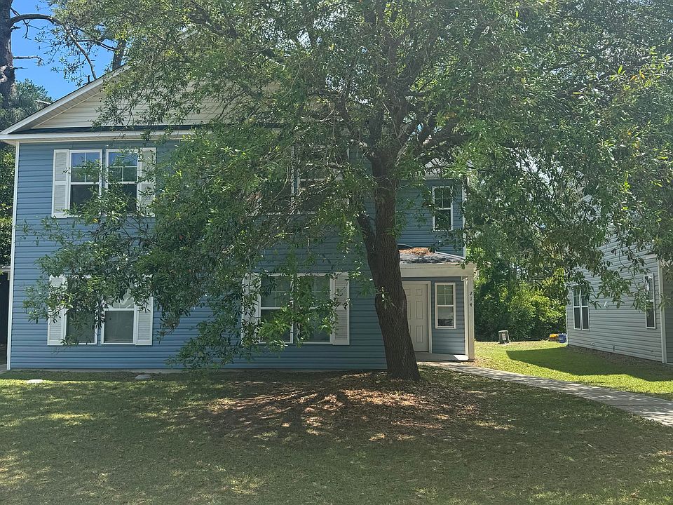 1st image of 218 Jordan Ln