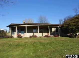 305 Stone Jug Rd, Biglerville, PA 17307