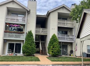 1217 Mangrove Ln APT 10, Saint Louis, MO 63125