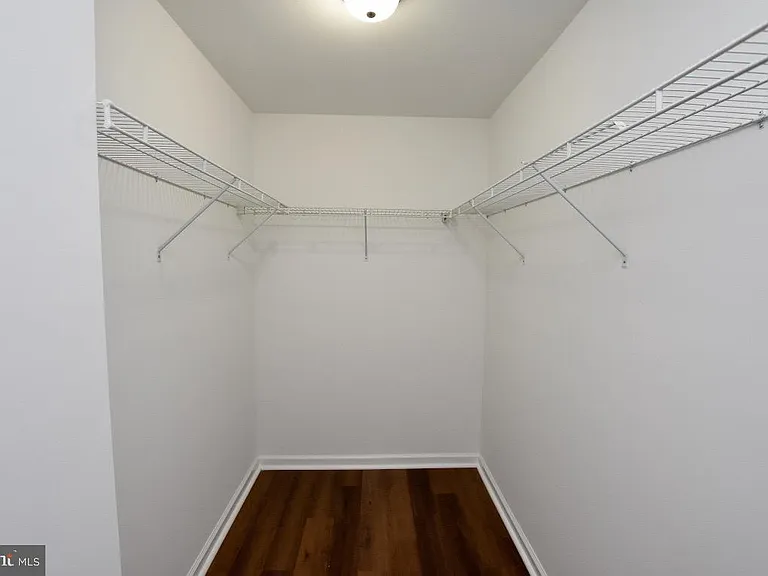 342 Nicholas Dr — Photo 20