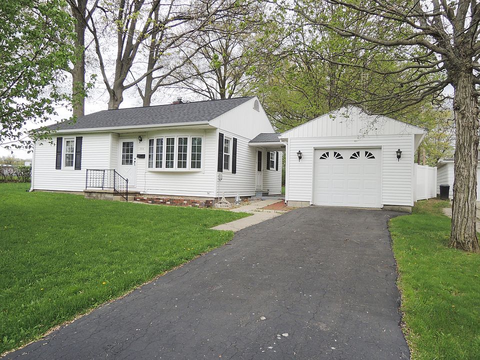 1st image of 706 N Hena St