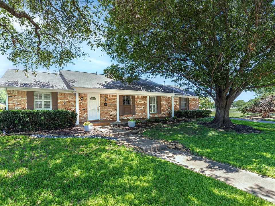 1st image of 3455 Pebble Beach Dr