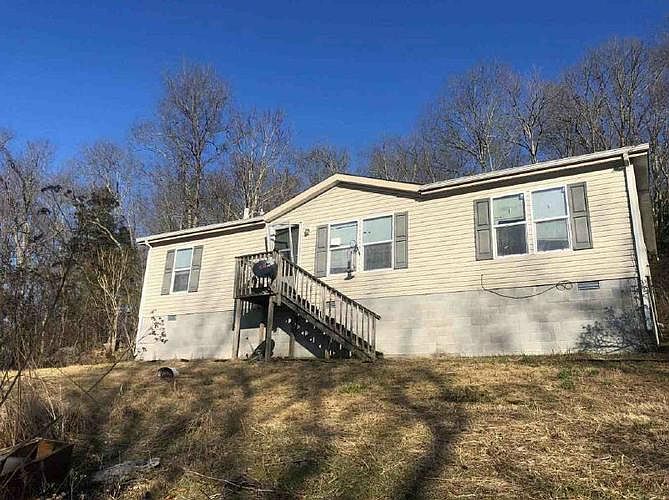 1st image of 398 Hiwassee Rd