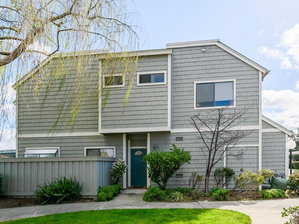 1st image of 893 Carina Ln