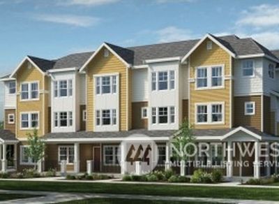 19226 NE 69th Circle #101, Redmond, WA, 98052