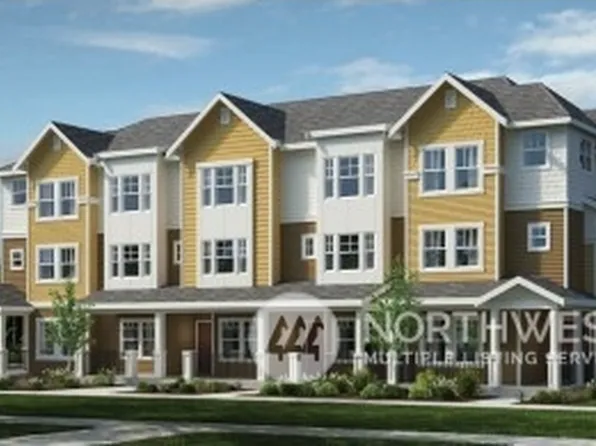 19226 NE 69th Circle #101, Redmond, WA 98052