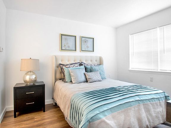 3rd image of 11851 Highdale Dr #0cb4dcfa6