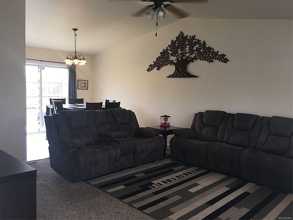 3rd image of 3913 Grouse Dr