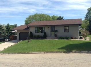 200 N Jones St, Barneveld, WI 53507