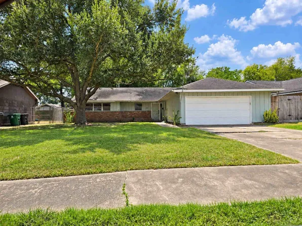 4829 Hummingbird St, Houston, TX 77035
