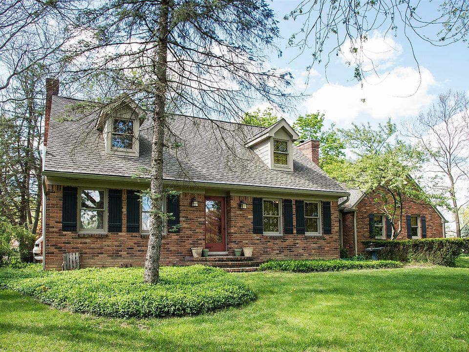 1st image of 8051 Longmeadow Ln