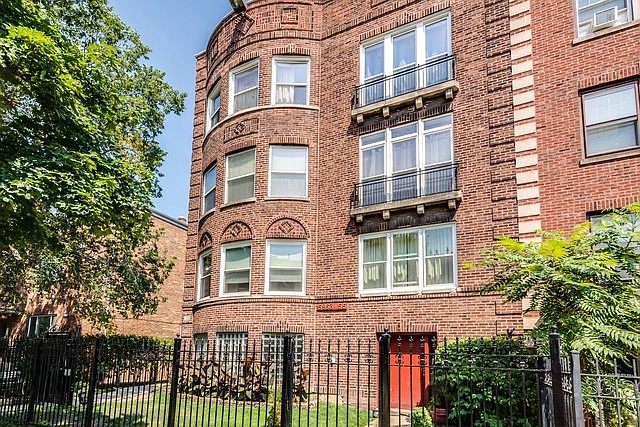 1st image of 5953 N Winthrop Ave APT 3E