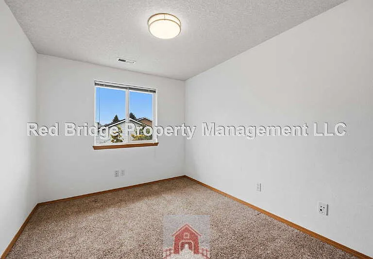 13571 SW Uplands Dr — Photo 24