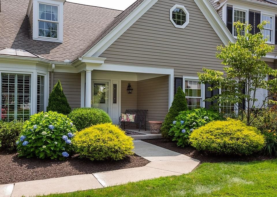 20 Windpath E West Springfield, MA Zillow