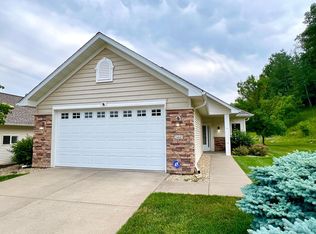 3445 Briarview Ct, Red Wing, MN 55066