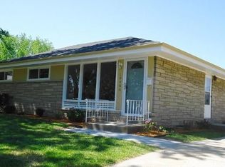 10404 W Sheridan Ave, Milwaukee, WI 53225