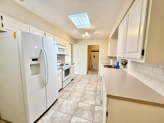 3201 La Ronda Pl NE — Photo 14