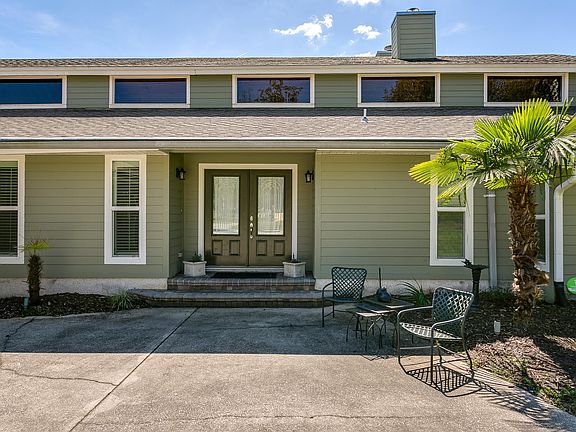 5th image of 3880 Cypress Bend Ln