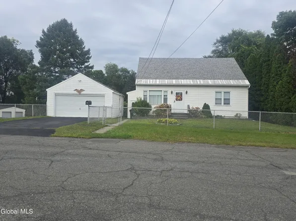 31 Breslin Avenue, Cohoes, NY 12047