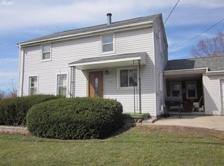 114 Spring St, Vernon, MI 48476
