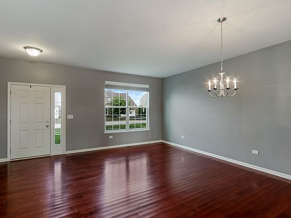 2nd image of 2850 Haydn St