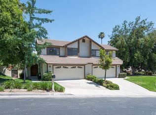 2173 Falcon Crest Dr, Riverside, CA 92506