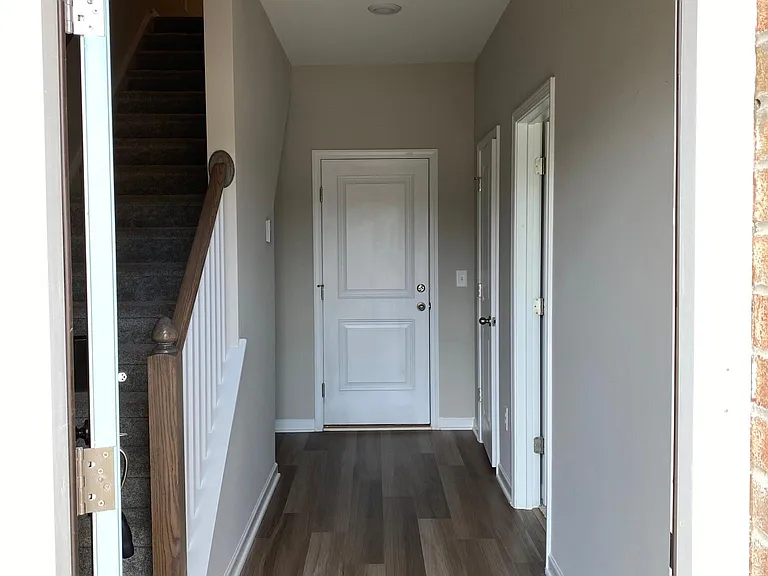 221 Adobe Pl — Photo 11