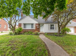 21311 Outer Dr, Dearborn, MI 48124