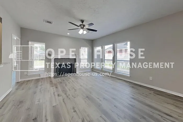 14918 Laytham Ln — Photo 4