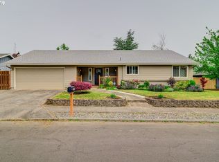 337 SE 19th St, Troutdale, OR 97060