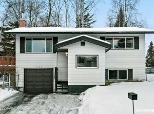 1120 Lalande Pl, Anchorage, AK 99504