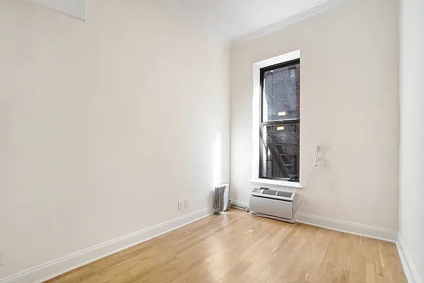 Rented by Bond New York | media 3