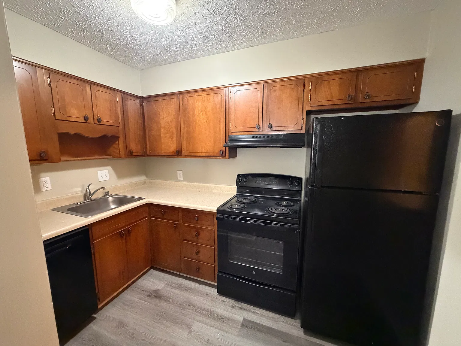 3815 Grandview Ave — Photo 3