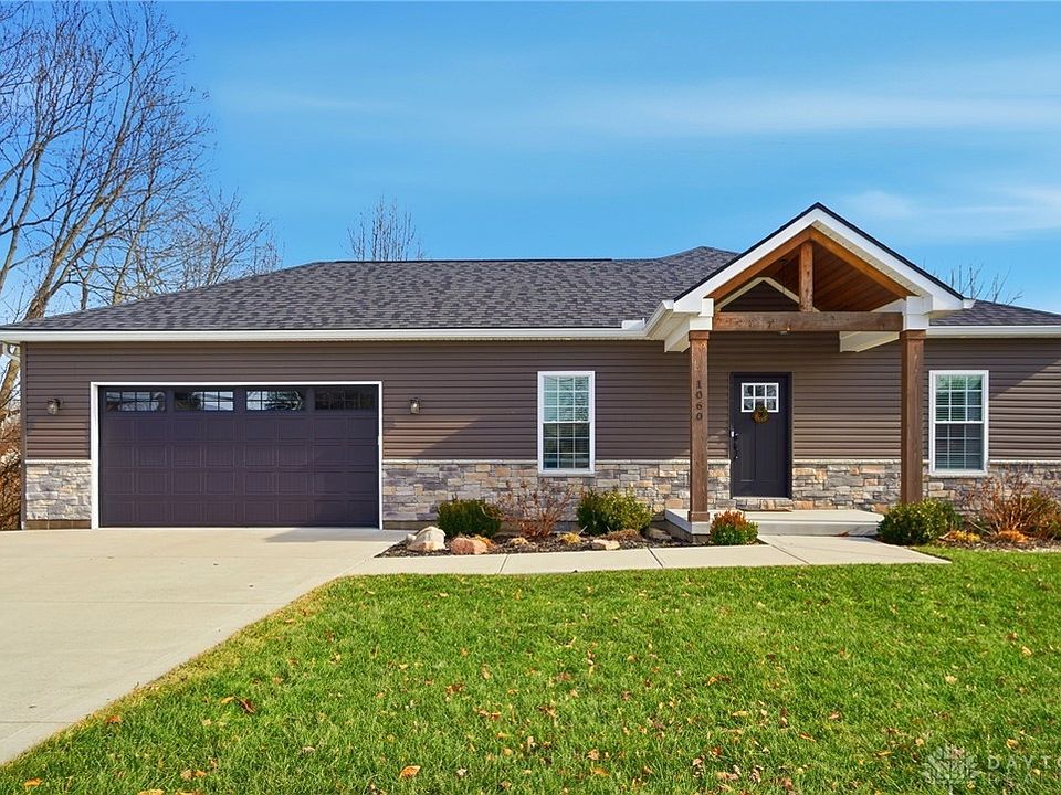 1st image of 1060 Lytle Rd