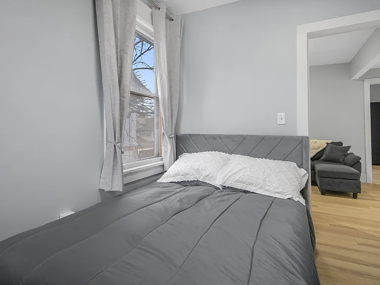 104 Harvard Pl — Photo 246