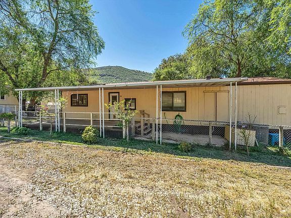 3rd image of 24665 E Old Julian Hwy