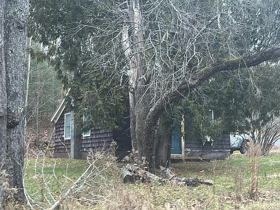 3rd image of 7197 Barkersville Rd