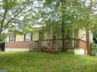 40 Broomall Ln, Glen Mills, PA 19342
