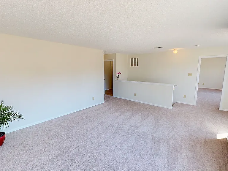 15312 Beam St — Photo 22