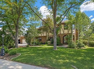 1224 Twin Peaks Cir, Longmont, CO 80503