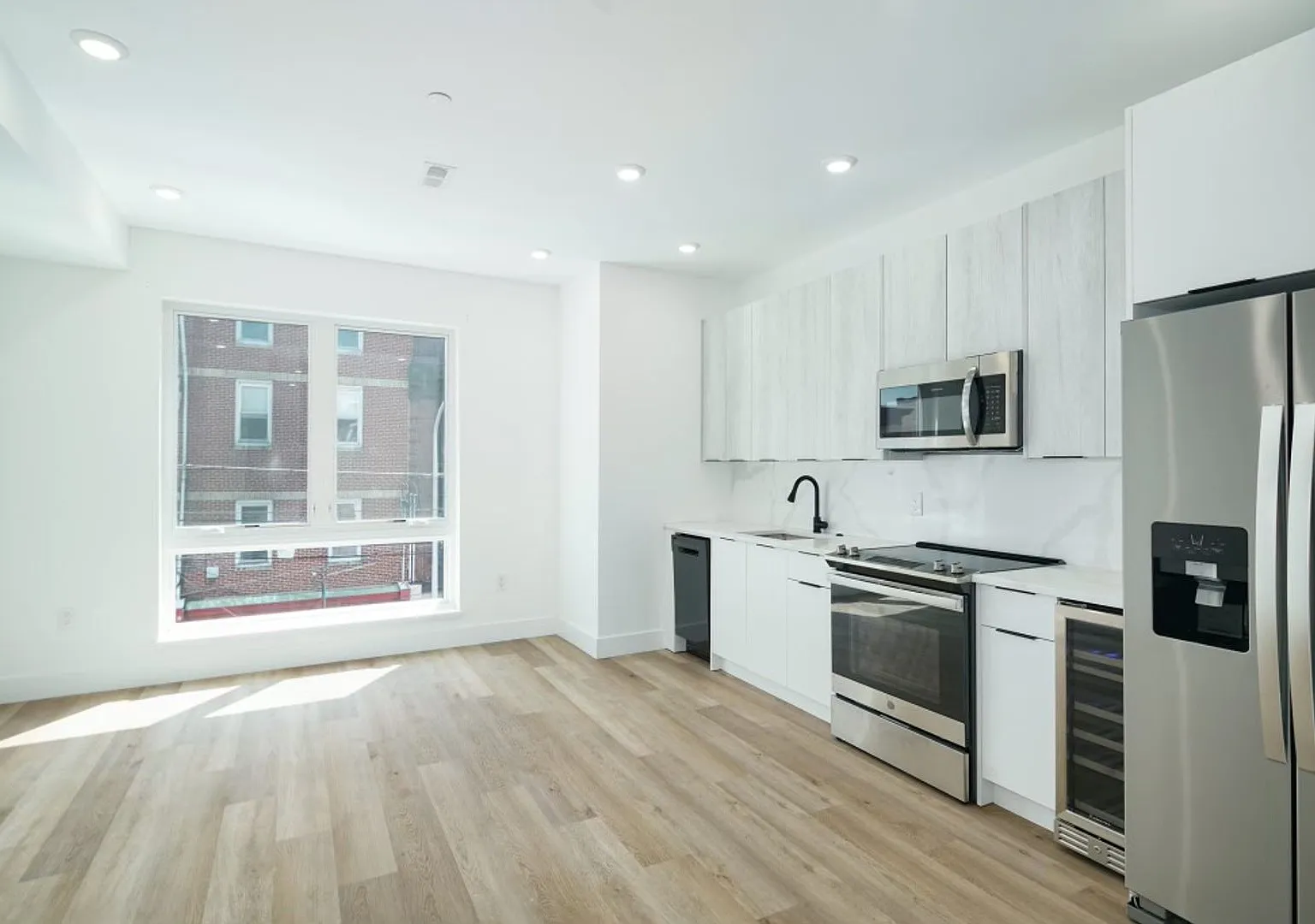 Brand New Luxury Apartments Nolibs — Photo 2