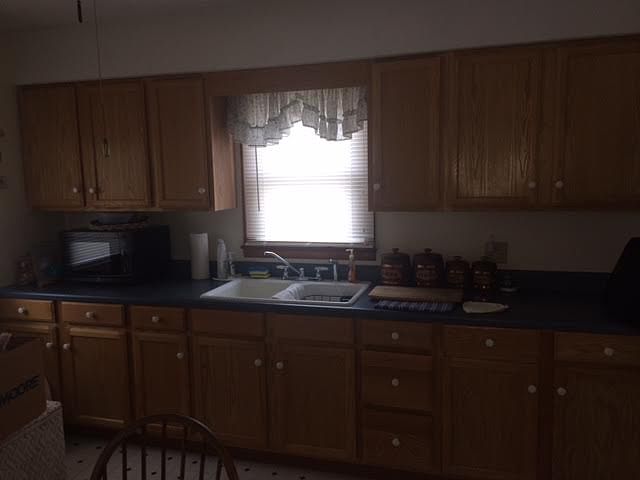 2nd image of 220 Eastmoor Ave