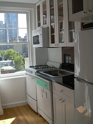 Rented by City Connections Realty | media 14