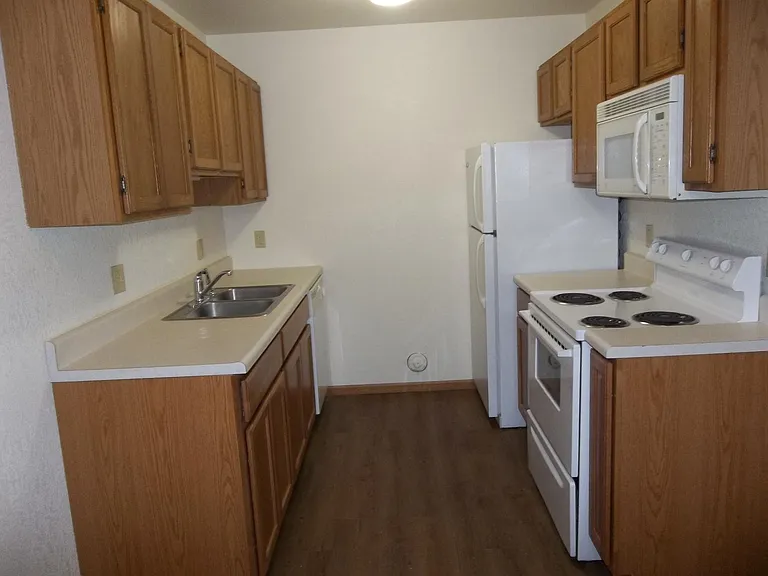 1521 Flynn Ln #A — Photo 12