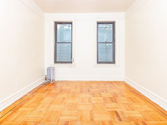 5th image of 377 Montgomery St #E99