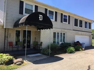 2451 N Snyder Rd, Dayton, OH 45426