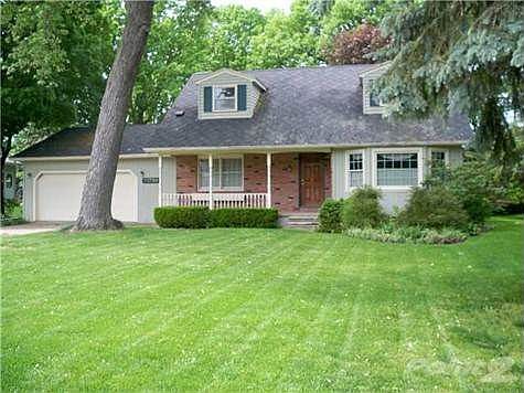 2nd image of 12759 Crescent Dr